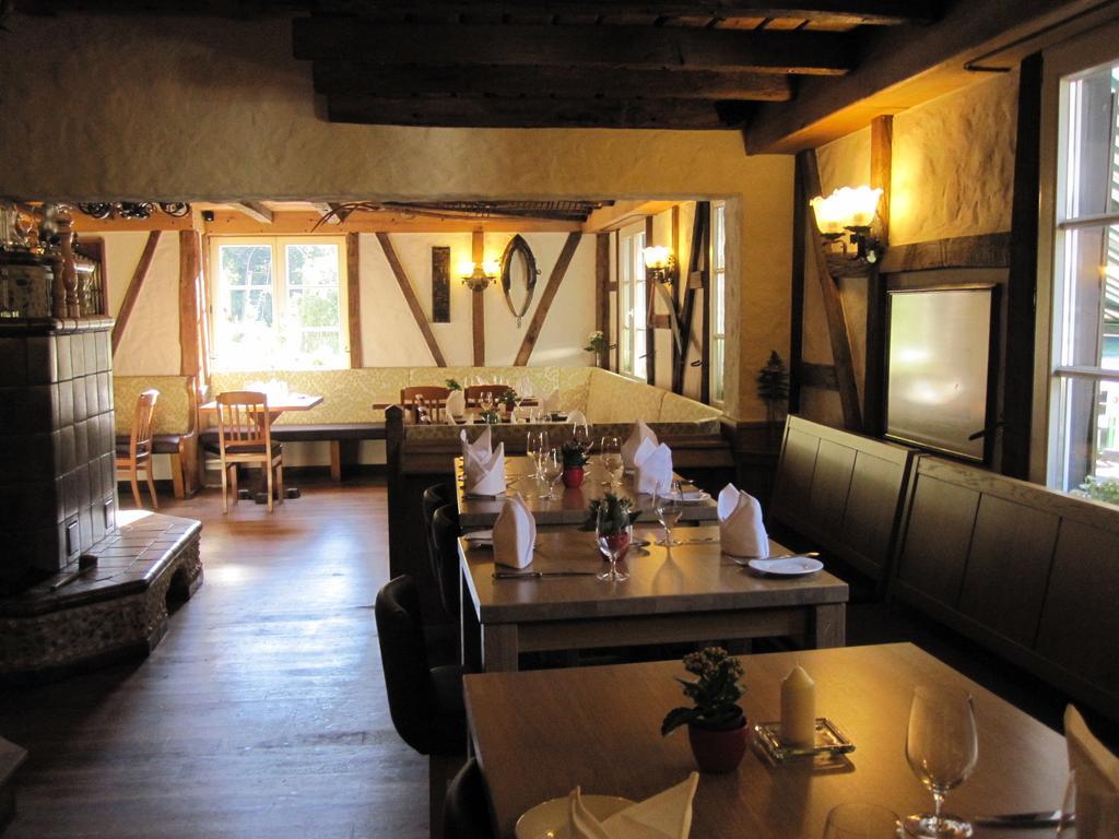 Wisskirchen Hotel & Restaurant Odenthal Exterior foto